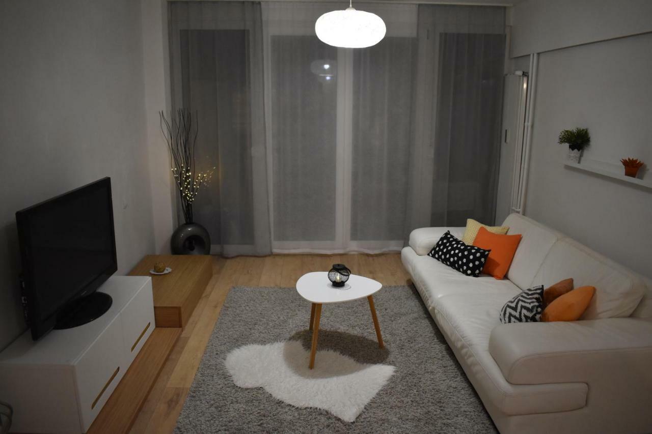 Apartment Stars In Shadow Загреб Екстериор снимка